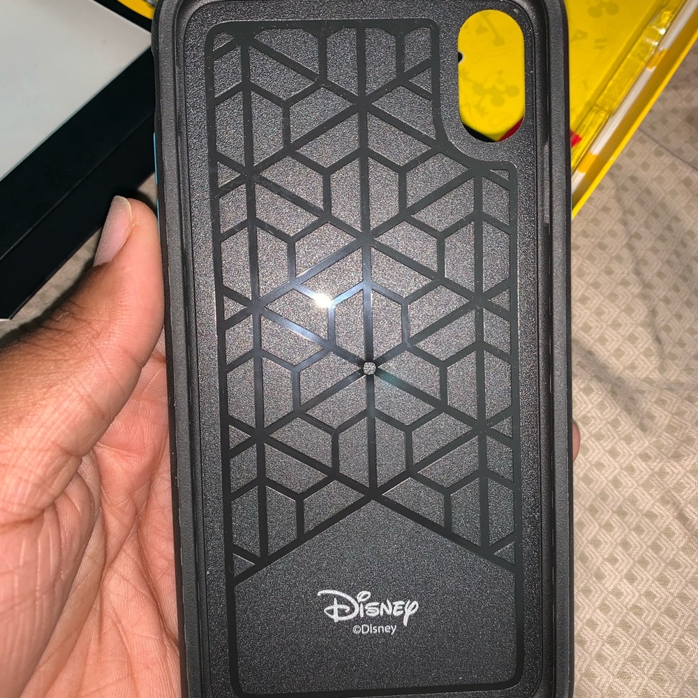 iPhone Xs Max Disney Mickey & Crew Case